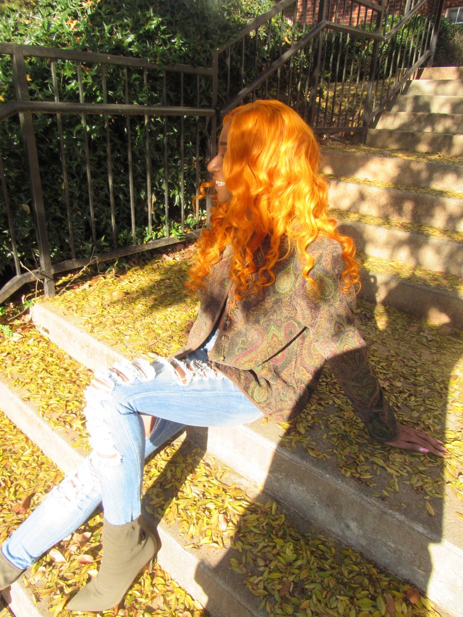 tasteof_cali's tweet image. The sale is real the quality is real and you can tell by her smile 🥰... SHOP OUR BLACK FRIDAY WIG SALE TK Bundles
#wigsale #BlackFridayATL #custommadewigs #customcoloring #lizzobag and come shop 😂😂