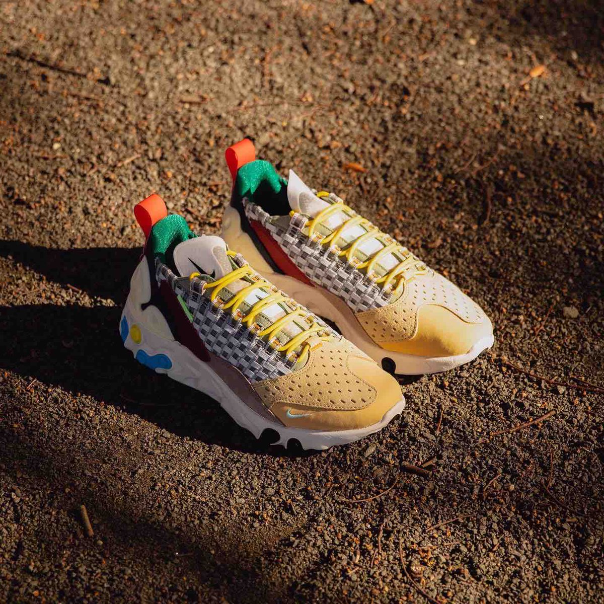 Nike React Sertu Beige / Multi https 