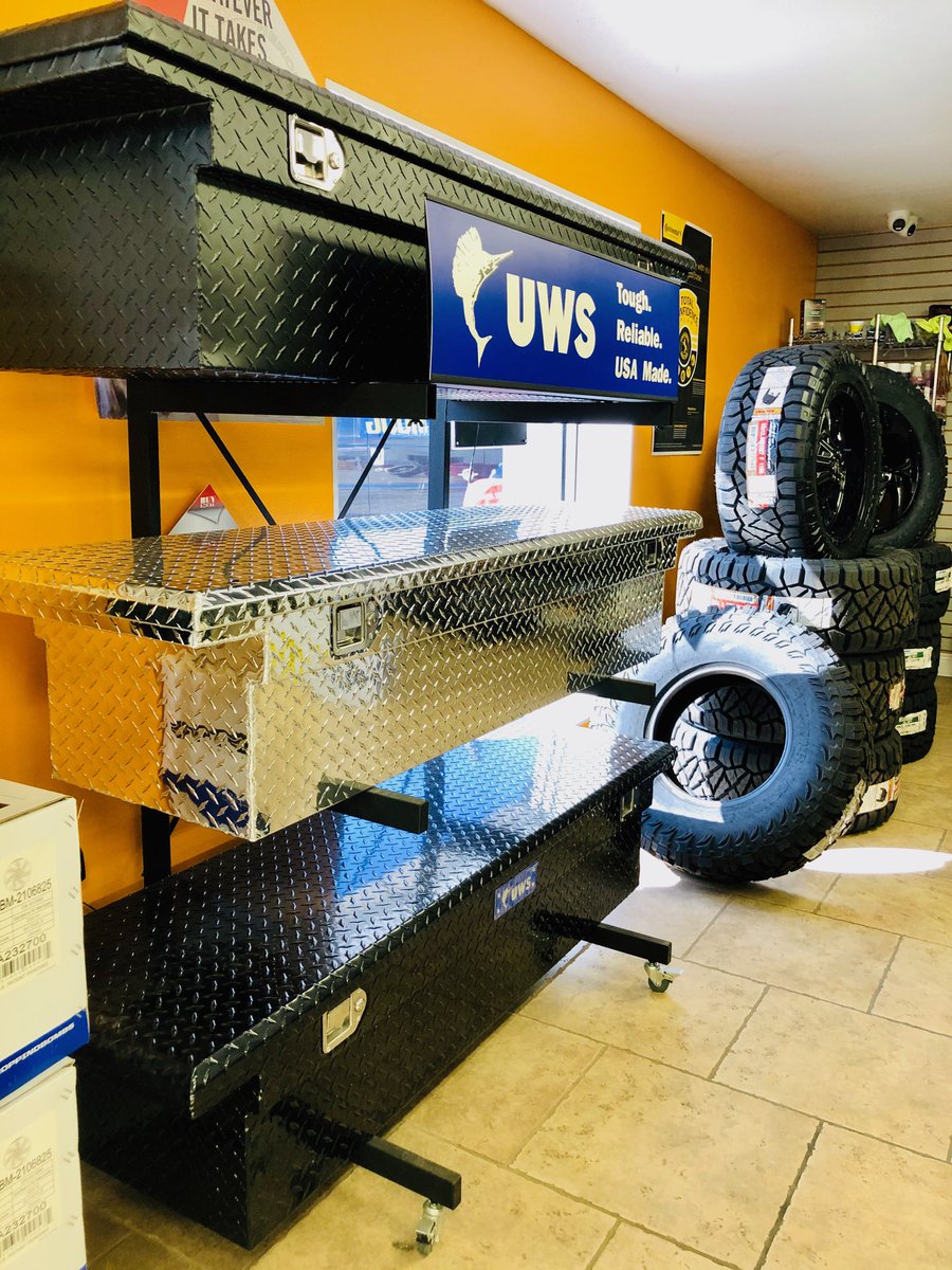 KirksWheel_TP's tweet photo. Now is the time to start holiday shopping! Our truck accessories make great gifts. Stop into Kirk's Wheel &amp; Tire Pros and shop our wide selection of wheels, hitches, tool boxes and more! 🎁 https://t.co/18gl0abpFU