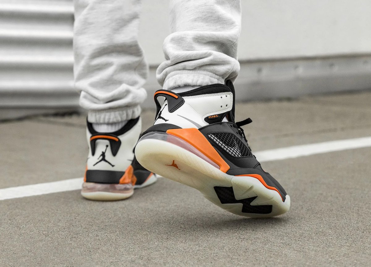 jordan mars shattered backboard