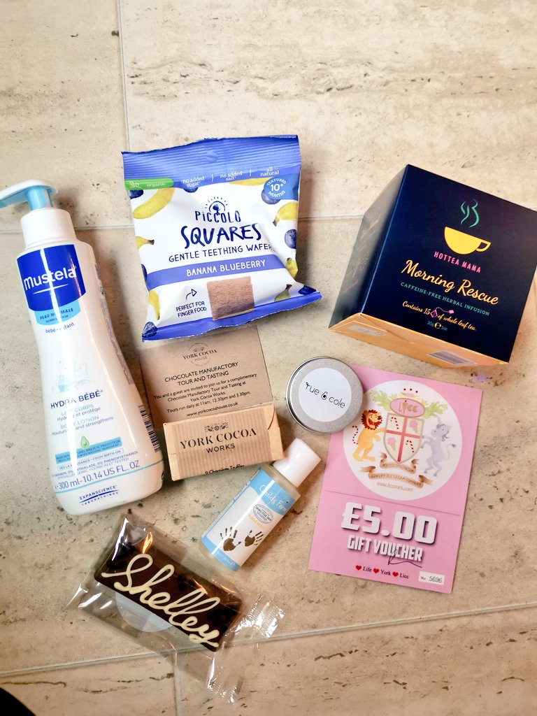 avocado_events's tweet image. Blogger goody bags for our launch event for @liccyork today!

Thanks to @MustelaUSA @ChildsFarm @MyLittlePiccolo @HotTea_Mama @YorkCocoaWorks  @yorkschocstory and more... 💕

#bloggerevent #yorklaunchevent