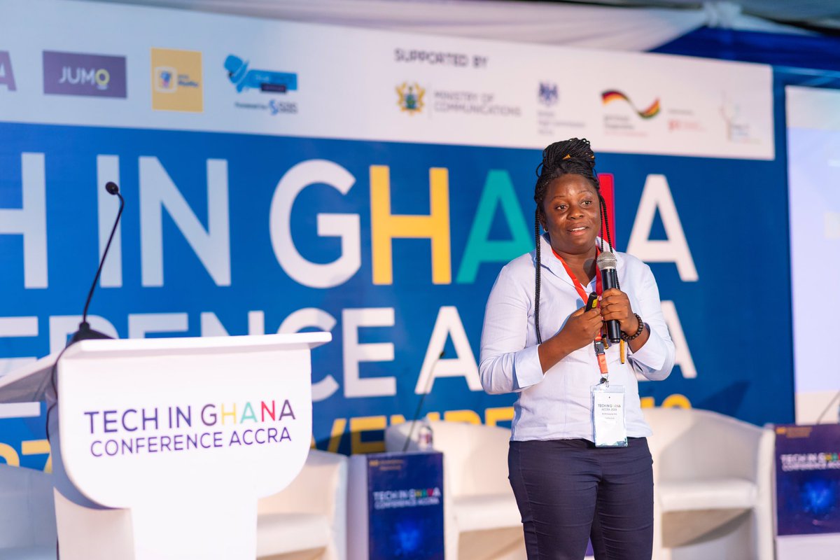 TechInGhana's tweet image. #TechinGh19 Still on our Young leaders &amp;amp; startups session featuring @Trusteefarm1 @BorlaDaakye 

#TechinGh19 #Startups #Technology #AB2020