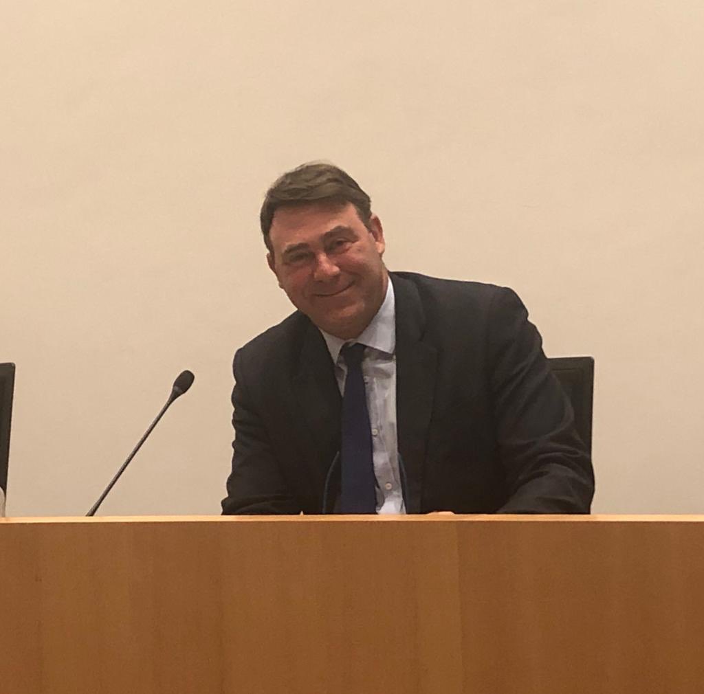 ducarmedenis's tweet photo. 👉🏻 En commission #Économie ce matin @LaChambreBE pour faire le point avec les députés sur les courtiers d’achat, le #footbelgate, nos #artisans ou encore nos exportations agricoles.
#agriculture https://t.co/Zd2pw8fiS1
