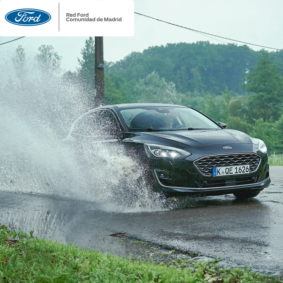 RedFordMadrid's tweet photo. A mal tiempo, buen Focus. No dejes que la lluvia y el frío te amarguen el día.

#FordFocus #RedFordMadrid #FordMadrid https://t.co/QSPuenI11F
