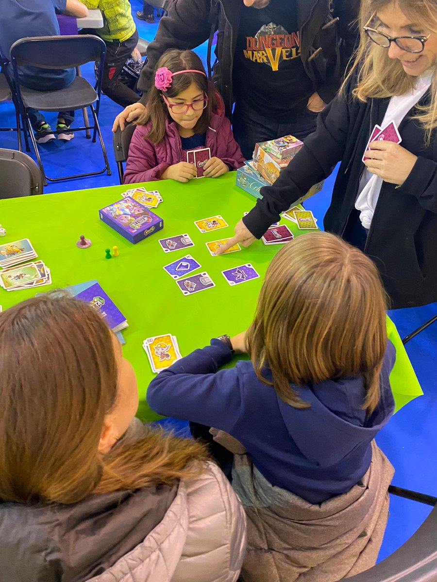 AbbaGames's tweet photo. Éxito de “Wigetta y las gemas mágicas” en las DAU 2019
Pues eso… que no podemos estar más contentos con la impresión que nos llevamos con nuestro nuevo juego “Wigetta y las gemas mágicas”. 
Se trata de un juego que se explica en 40 segundos y se juega en 5 minutos. https://t.co/IpqsbQ8r5v