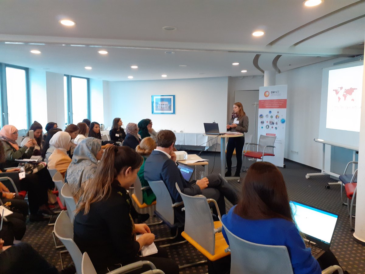 GlobalWomensNet's tweet photo. Collaboration can = amazing results. Great insight into Germany's energy partnerships with South Korea and Japan by Jana Narita from adelphi. #GWNETStudyTour https://t.co/4dByf9kHyn