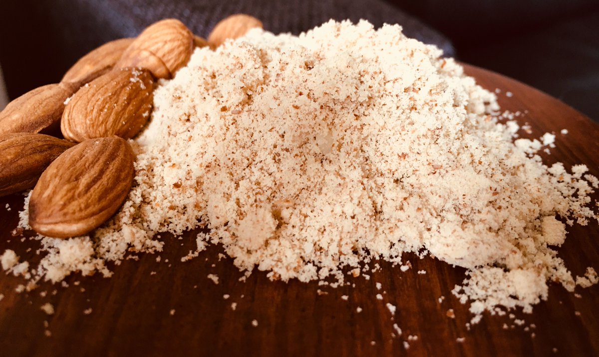 EazyDiner tweet media