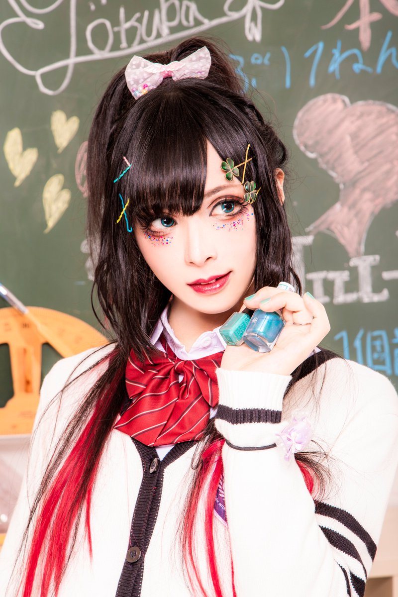 四葉 على تويتر Mv の 見どころ と アー写 を置いておきますね Jill Prince 本命love Story T Co Bfvehz2hmy 1日 384回 再生してね ジルプリ公式 Twitter Jillprince Jp あーんされたい人rt よつばる 四葉 ジルプリ V系 女形 絶対領域