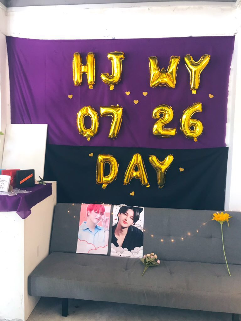 daintysanhwa's tweet photo. first time attending ateez cafe eventt🥺🤚🏻

the decos were really pretty and fs were really cute and amazing!!😩🥰

thankyou admin(s) for this event!!
@ROYALFLUSHCAFE 
#ROYALFLUSHCAFE https://t.co/wYuFogOgsR