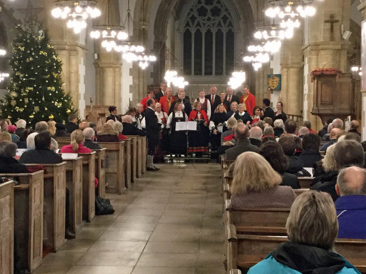 greatyarmouthbc's tweet photo. The annual Civic Carol Service starts today at 6.30pm in the Minster and everyone is welcome.  https://t.co/9bteLAHMCE https://t.co/S8TQ7HEovx