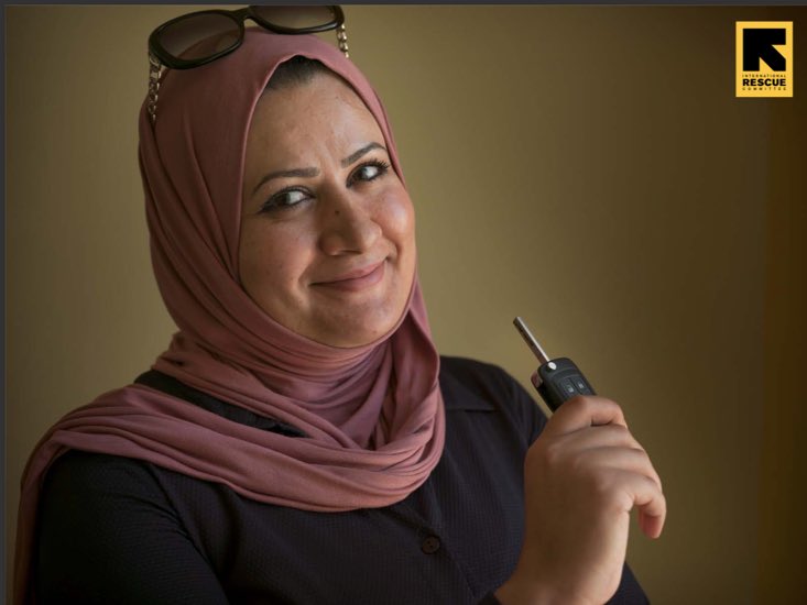 marcoaviotti's tweet photo. One of the key findings of our recent assessment on #ShiftingSocialNorms amongst #Syria'n #refugees in #Jordan is that women who work outside the home win respect and status from their families. Read more here: https://t.co/IIVEB2gTjV https://t.co/cmLZAyACdq