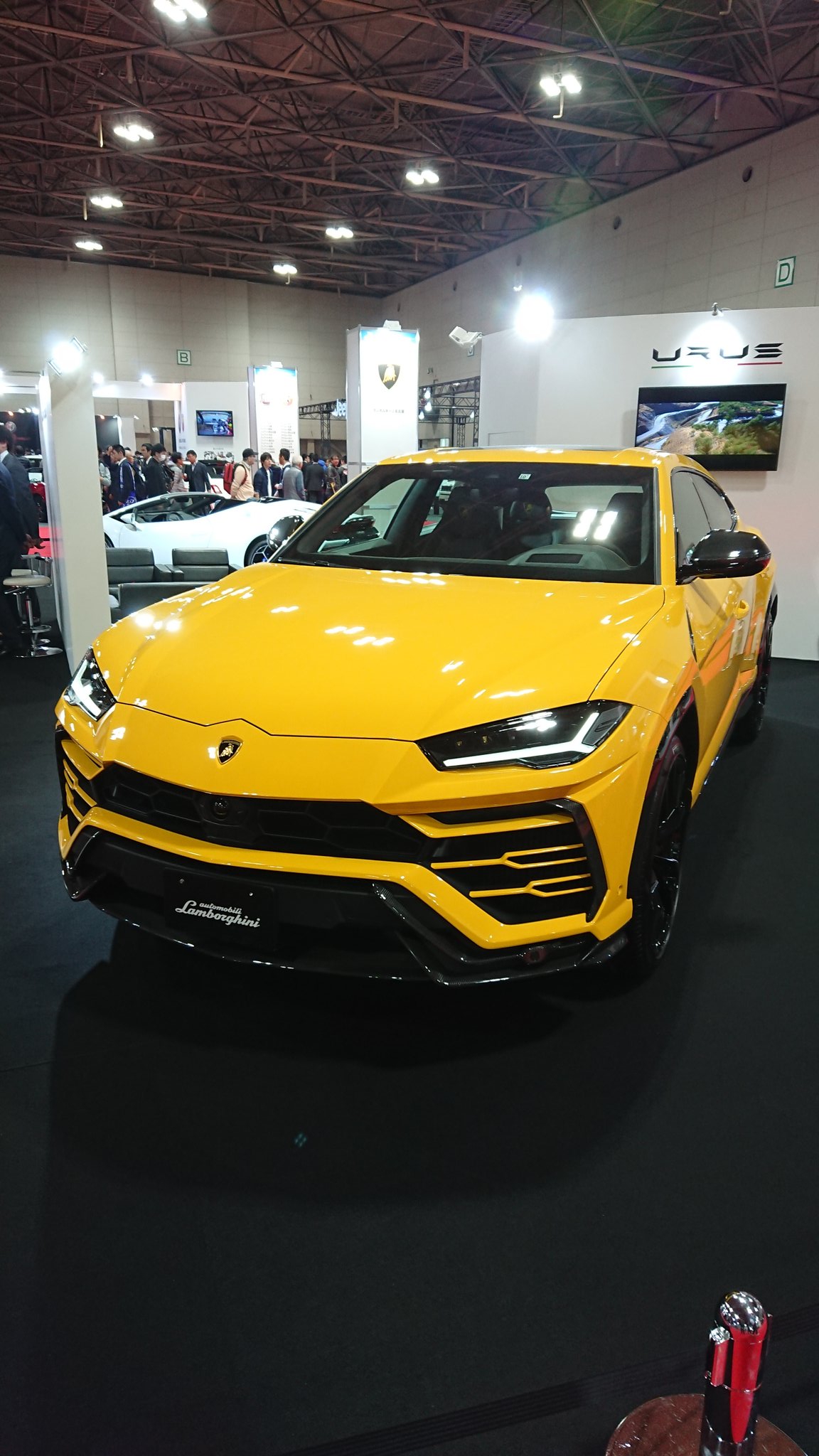 けるん77 名古屋モーターショーを覗いてきました 東京モーターショーには出展していなかった輸入車メーカーの車も見れたので それなりに楽しめました 名古屋モーターショー19 T Co Phvqjwwtpn Twitter