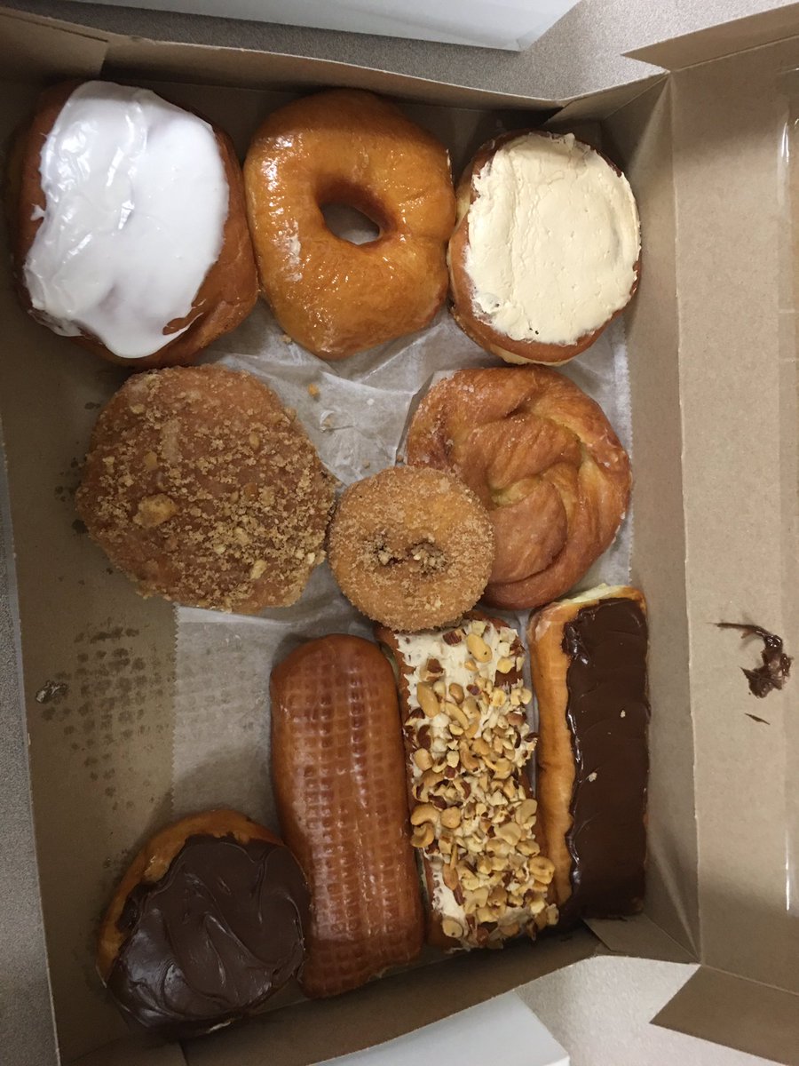 TigersLms's tweet image. Donuts and ponies #thisislcsc #sparkgratitude