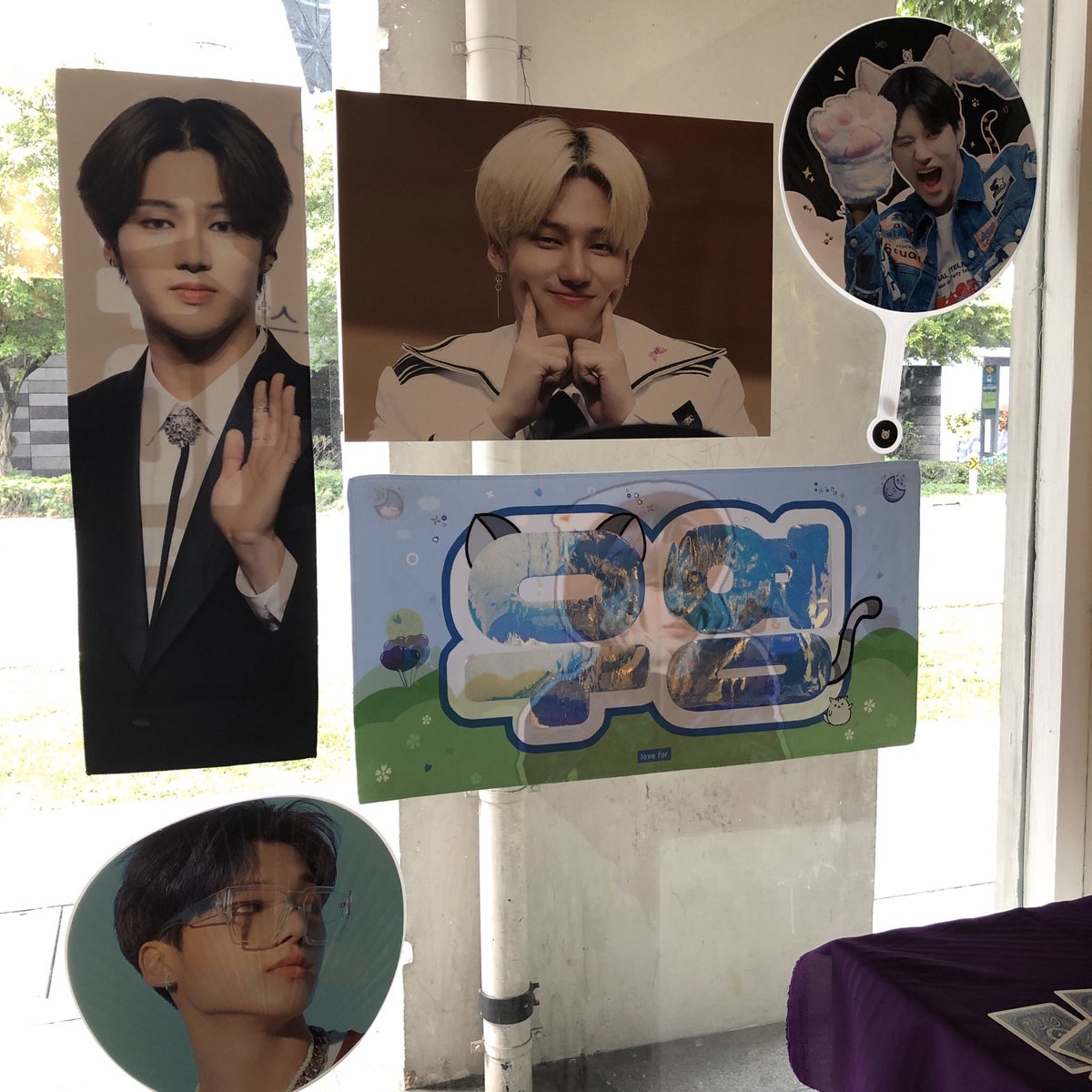 csanluvr's tweet photo. #ROYALFLUSHCAFE aah rly nice to meet my moots <33 there wasn’t any cupsleeve and i didn’t collect many fansupport yet i really enjoyed myself!! the deco are so cute tho :”) https://t.co/4Wmm4ImfFO