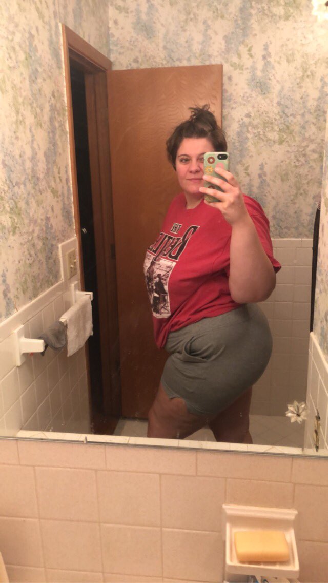 rockchalkfal's tweet photo. These shorts from Walmart >>> 💯 https://t.co/nXbIRw7owW