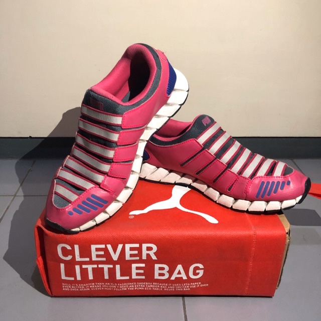 Saya menjual Preloved Puma seharga Rp325.000. Dapatkan produk ini hanya di Shopee! shopee.co.id/dwirwp/7908800… #ShopeeID