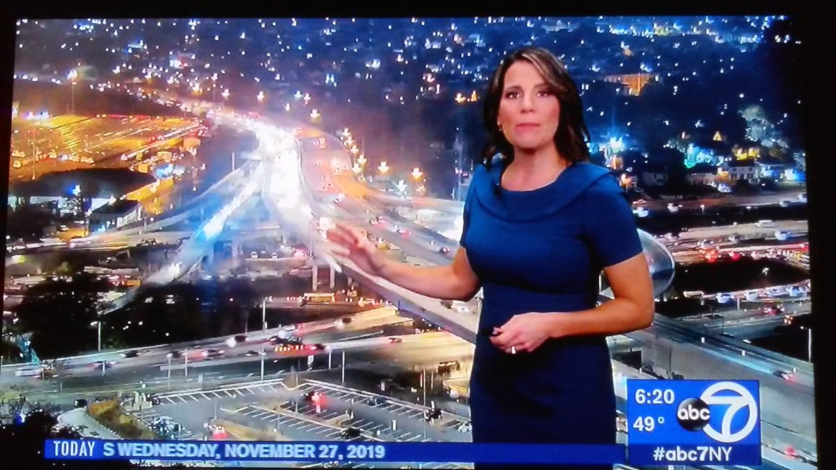 pkchin888's tweet photo. #Nov27th #WonderfulWednesday🐫 Good Morning Michelle , Heather , Sam, Ken @mcharlesworth7 @heatherorourke7 @SamChampion @KenRosatoABC7 @ABC7NY crew.#WeatherThenHeather🌞❄🌈🙆. Enjoy #TurkeyDay. https://t.co/Ua9CX9rPeV