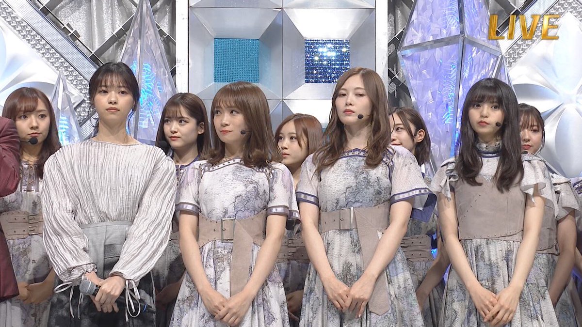 Nanachma46's tweet photo. いろいろ感動した。

七瀬！！乃木坂最高！！
#ベストアーティスト2019 
#西野七瀬
#乃木坂46 https://t.co/8AshGrpG3b