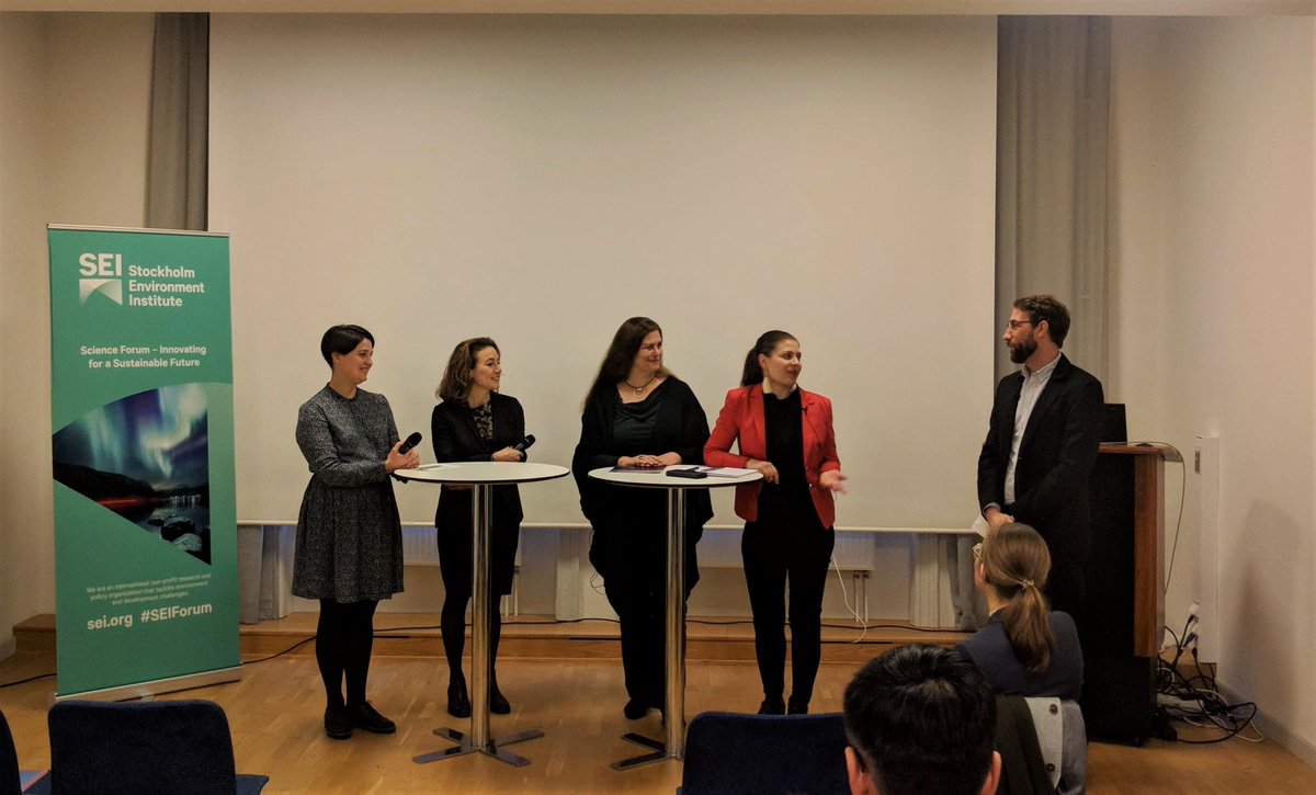 SEIforskning's tweet photo. Panellists for the event Nordic #GreenToScale for Cities and Communities Report Release
@andr_karin Research Fellow at SEI, Saara Varaumo fr. @GreenLahti2021 ; Josephine Nellerup @malmostad ; Anna Denell @Vasakronan 
Follow the livestream: https://t.co/0mfWwmK2RG https://t.co/Ld2SEGRsL5