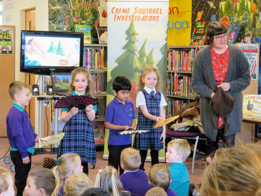 LibFalkirk's tweet photo. @BookWeekScot @auntyemily @SlamannanPS @BeancrossPS @kinnairdps @falkirkcouncil @SlamannanELCC And with @kinnairdps at #LarbertLibrary https://t.co/LliDOAsr83