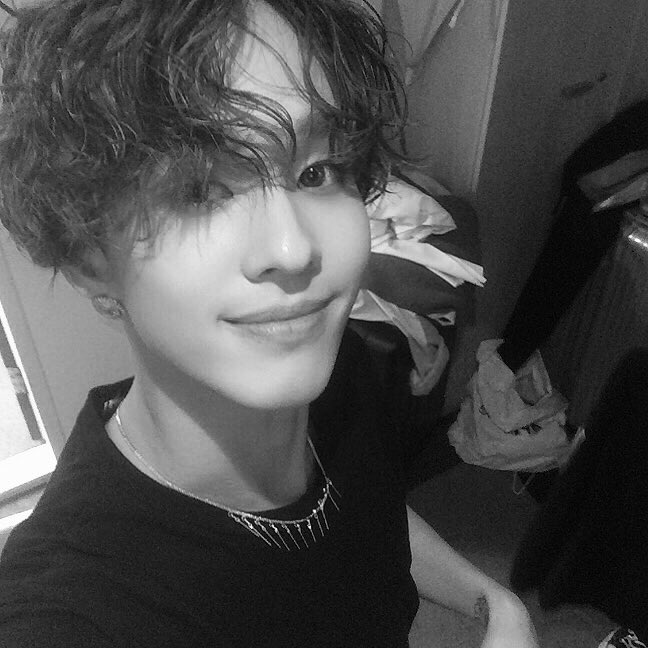 fntsy_girly's tweet photo. #ifselcaday  #ifday https://t.co/p6b2T0YL02