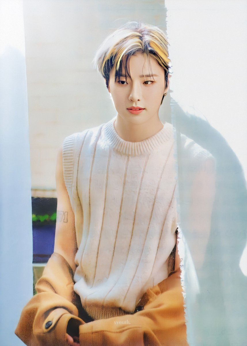 zunckook's tweet photo. he's perfect. 🌫

ㅡ #조승연 #엑스원 #SEUNGYOUN https://t.co/58Vof3Aryp