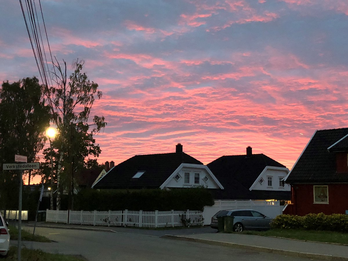 En helt fersk rapport slår fast at en omlegging av nettleien med innføring av effekttariffer vil ramme nettopp de forbrukerne som er flinkest å spare strøm og bruke minst. Er det virkelig i den retningen vi vil gå? huseierne.no/nyheter/hvem-t…