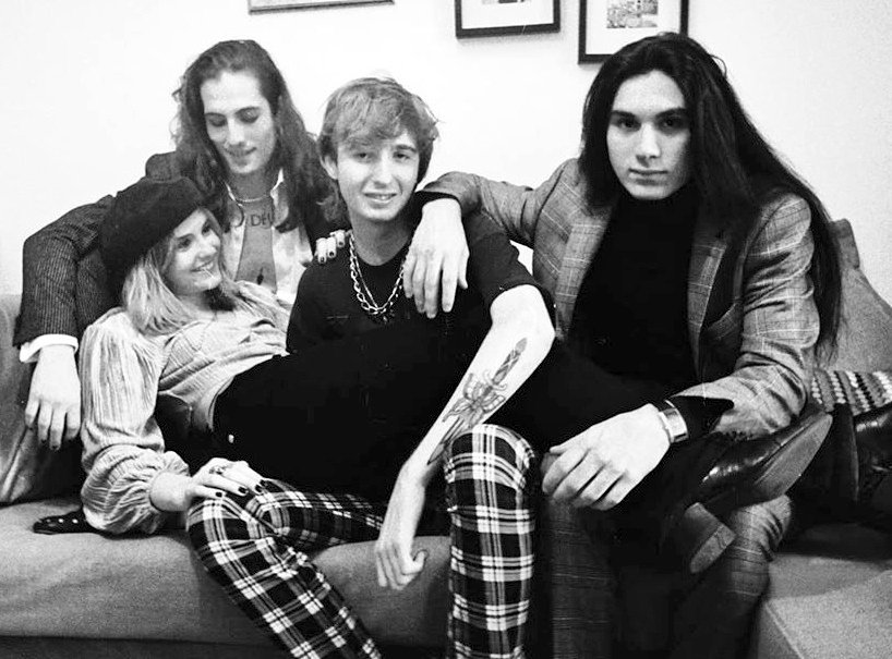 Trappola8's tweet photo. Sorrisoni❤
#maneskin
#QuantoViAmo https://t.co/494VeLDf6m