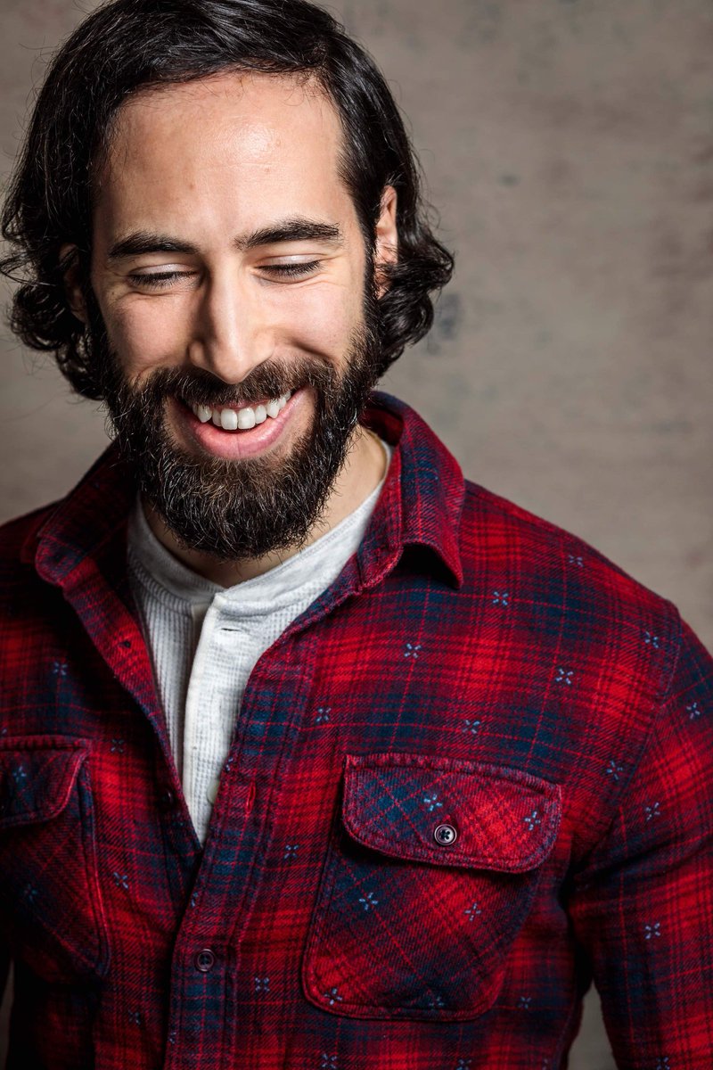 Had a great time working with <a href="/LukasMichD/">Lukas Hinch</a> yestarday on his new headshots. 
We both agreed that we look like hipsters with our beards, long hair and lumberjack shirts but we are definitely no hipsters... but this is just what a hipster would say.
#headshots #ziebellphotography