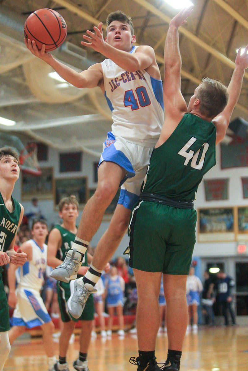 At the <a href="/JCDSports/">JCD Sports</a> Eagles game last night catching a few pics.  That packed house cheering actually tripped my watch for 90db (Loud!).  If you are going to lose your hearing, can't think of a better way than Indiana HS Basketball!  Congrats on the win, Eagles!