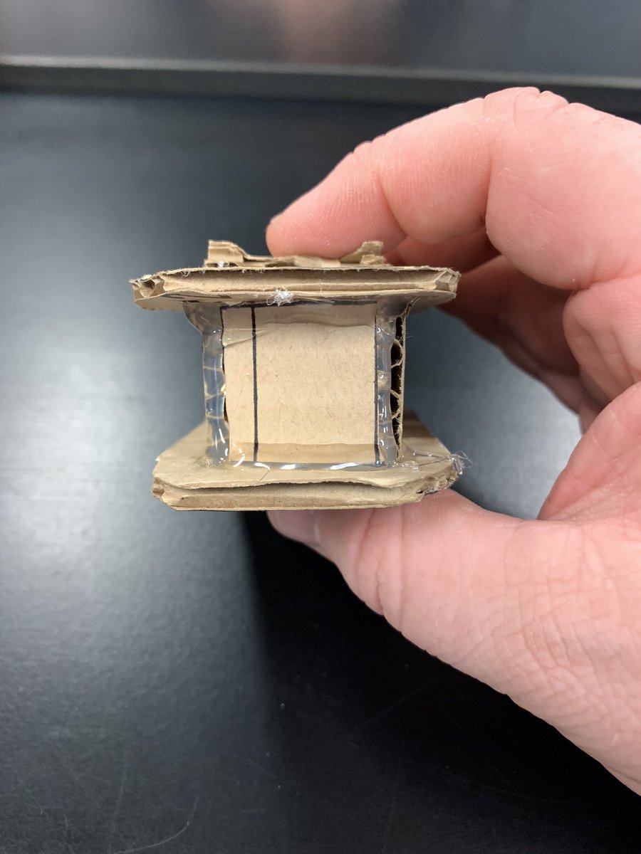JamesHemming4's tweet photo. Student designed and created ear bud holder and headphone cord wrap at Dundalk High @rakersREA @CTE_BaltCoPS @MrEandre @rbowden911 #bcpsengineering https://t.co/KVxMsTAmGt