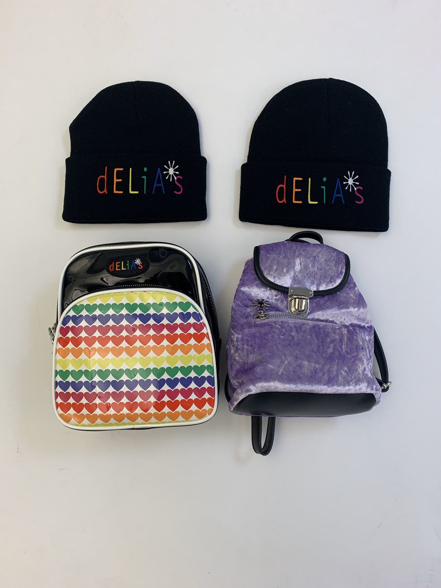 FiRSt GivEaWaY !!12 DAyS oF X-mA!! TaG YOuR BFF On tHe LiNK BelOW tO EntER tO Win THesE HatS AnD BacKbACkS. ENTRY ENDS WEDS 11/27 at 11:59pm PsT
https://t.co/YWLJ2P3GuZโฆ https://t.co/1izovLIQyX
