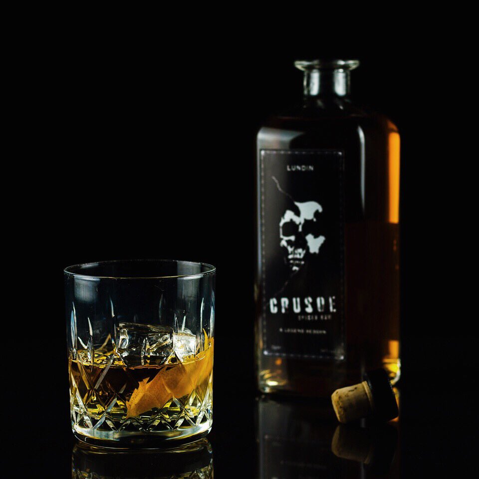 Spiced rum the way it should be. Leave the crowd behind ☠️#Crusoespicedrum #gosolo #lundindistilling