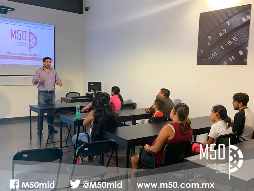 M50mid's tweet photo. Plática de Sensibilización Urbana en el Centro Cultural del Sur como parte del programa "Vámonos de Parque". Gracias a los jóvenes y a los vecinos que participaron con iteres y entusiasmo.

#CiudadesPensadasParaLaGente #ConstruiendoComunidades https://t.co/I52bn4uhSc