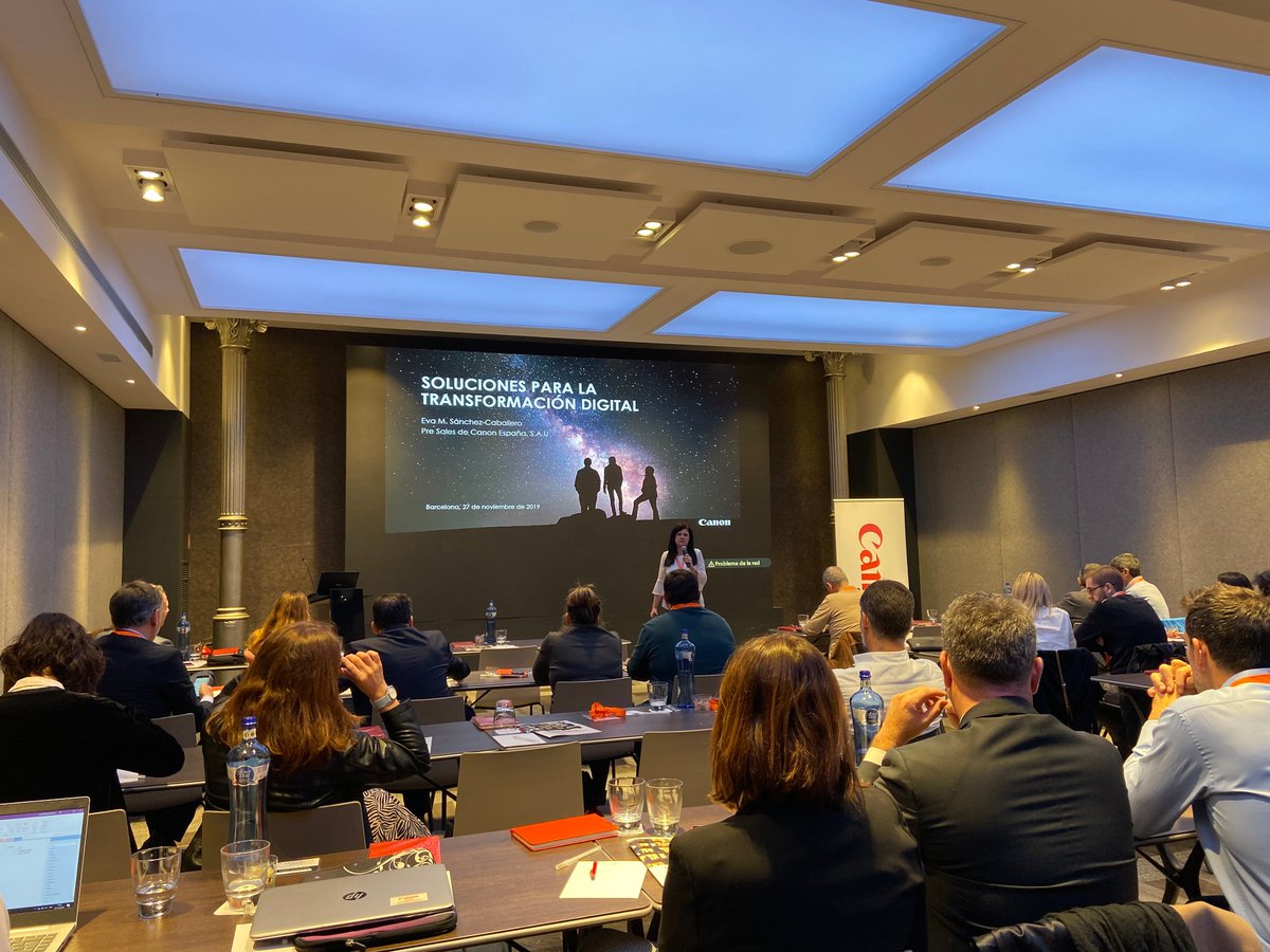 CanonEmpresa's tweet photo. Hoy mostramos cómo nuestras soluciones de gestión de procesos y flujos de trabajo ayudan a las empresas a optimizar el tiempo de la gestión de compras. Hablamos de soluciones para la #Transformacióndigital en el foro de compradores de @AERCE con @EvaSanchez_C https://t.co/MntjQJeNPc