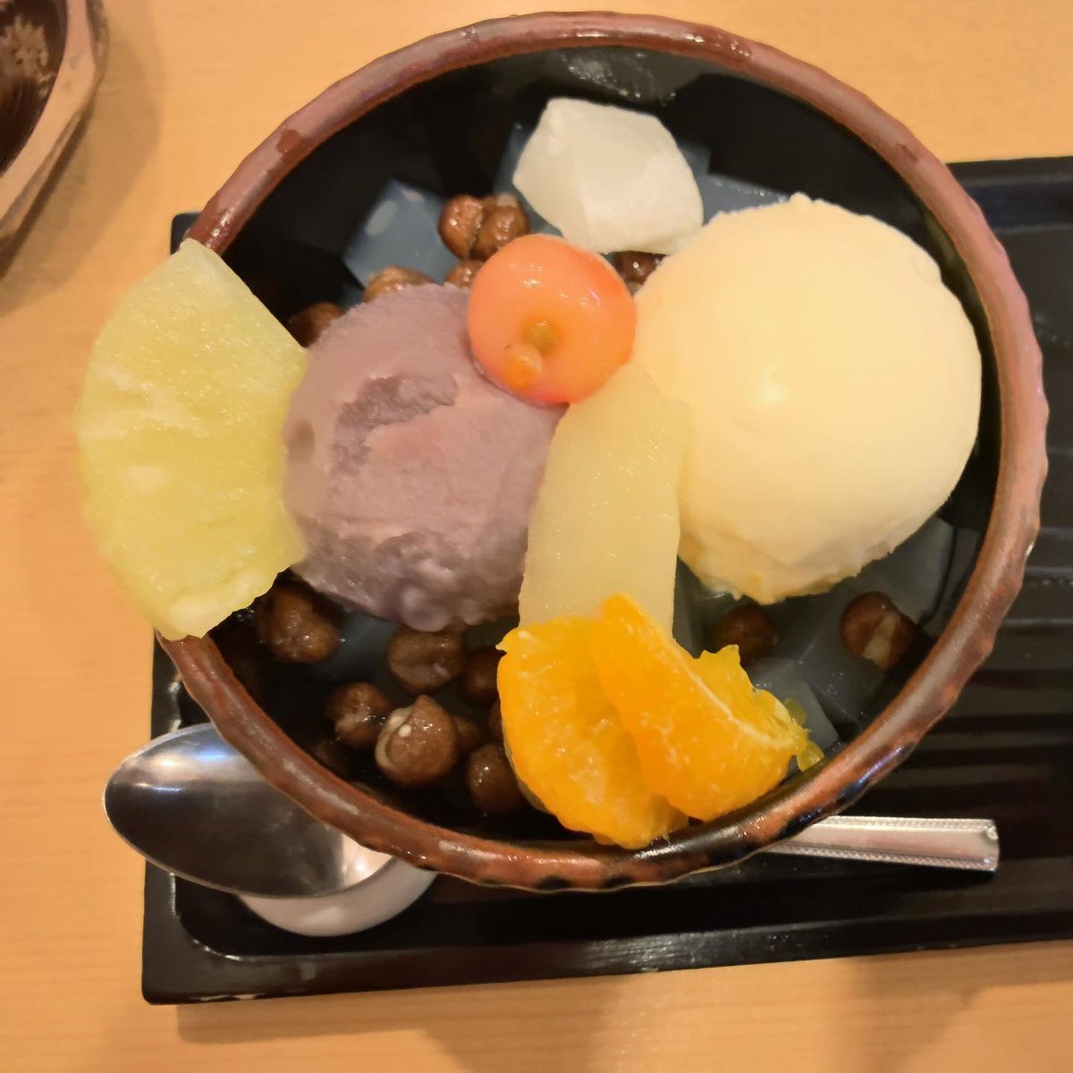 Hello TOKYO
#海鮮丼 #tokyo #tsujihan