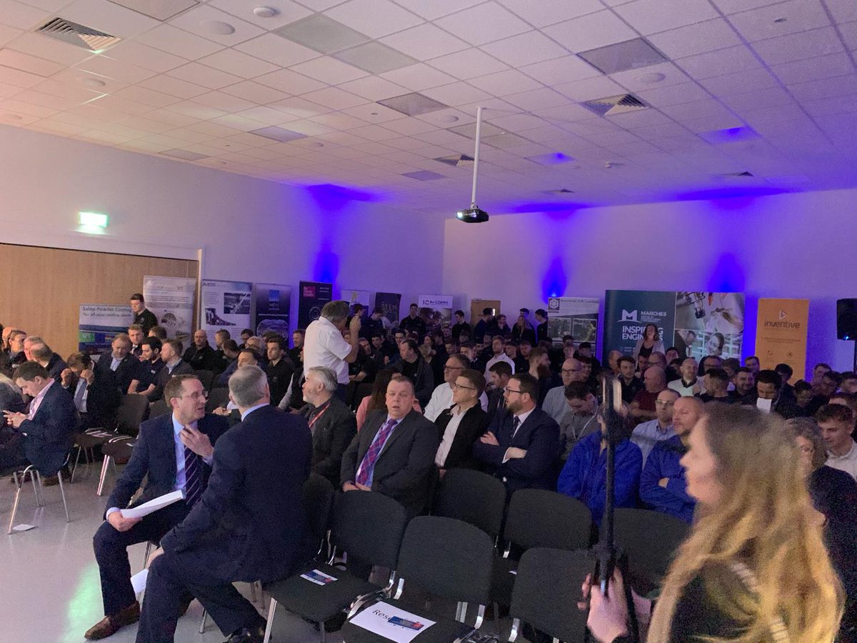 MyWorkwearCo's tweet image. James is at the @marchescentre  supporting the Apprentice Awards 2019! Such a fantastic centre that&apos;s  really pushing the boundaries with their students. #supportukmfg #engineering #manufacturing #apprenticeships #youngengineers #ukmfg #thatworkwearguy