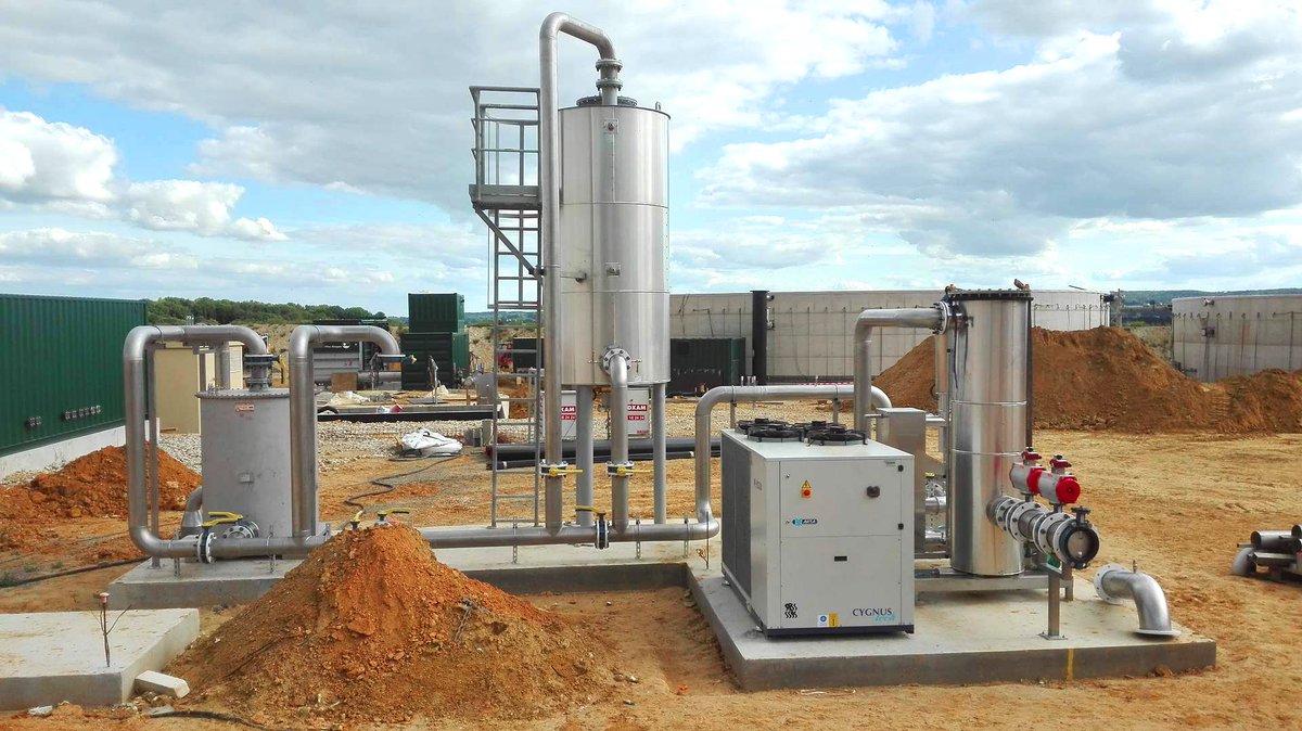 INDEREN_ENERGIA's tweet photo. Did you know the #biogas plant located in Ivry-le-Temple, France? It is the Biometa project with #GasInjection to GRDF in which INDEREN was the installation company. 📝Read more on our blog: https://t.co/hJB9KETVD2
-Blog of #INDEREN-
with @EnviTecBiogas
#RenewableEnergy #biomass https://t.co/q8RgO9BCXs