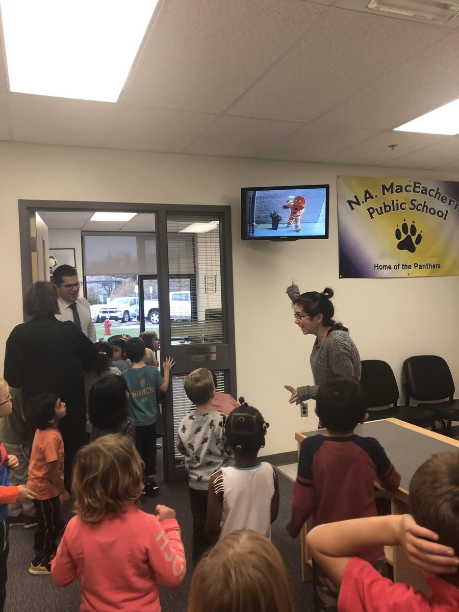 namwrdsb's tweet photo. The elusive Gingerbread Man is on the loose at N.A. MacEachern! Can you catch him? https://t.co/RjBxPclHkD