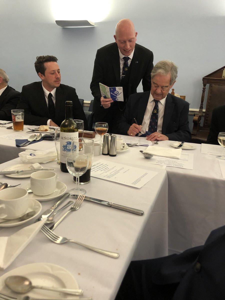CookhamManor's tweet photo. Out this evening @Kennet4414 and pleased to see the Secretary  Rob Bone getting his Explorer signed by the WM @BerksPGL https://t.co/xry3Z25gM2