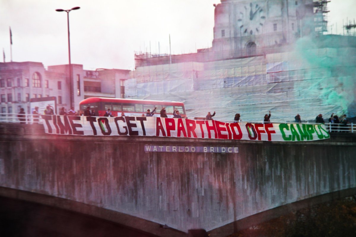 We've exposed that UK universities invest £450mil in companies that supply &amp; finance the Israeli military &amp; invest in Israel's illegal settlement economy. 

Go to our database to view the extent of university complicity: bit.ly/UniComplicity

Time to get #ApartheidOffCampus!🇵🇸