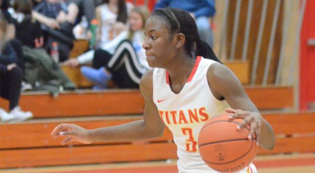TinleyJunction's tweet photo. This week's Athlete of the Week is Endya Robinson, a member of the Tinley Park High School girl's basketball and volleyball teams. She has been playing basketball since she was 3 years old:https://t.co/bTqVwCWqfi https://t.co/CsBsw0FR4G