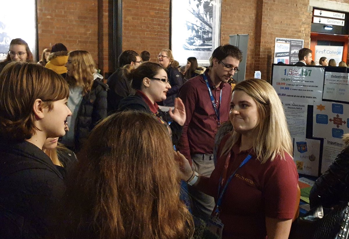 Health Records engaging visitors at the Lincolnshire Health careers event👍 @v8cfr <a href="/yavenushca/">Yavenushca</a> <a href="/ULHT_OPD/">ULHT Outpatient Services</a> <a href="/tamaciro/">Prof Ciro Rinaldi</a>