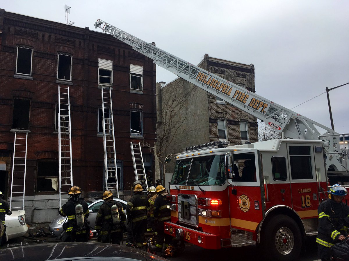 ThielAdam's tweet photo. Outstanding firefighting &amp; EMS care by @PhillyFireDept members on this all-hands 🔥 in Battalion 10 today! Our CAT1 onscene helping displaced occupants pending @RedCrossPhilly arrival... #pfdstrongtogether #24x7x365 https://t.co/wWB6H7OTpP