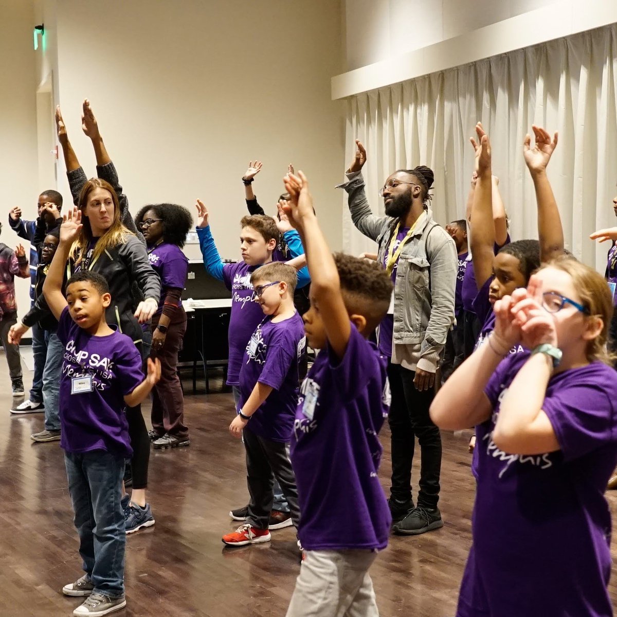 sayorg's tweet photo. #CampSAYAcrosstheUSA #Memphis was 2 days of new experiences, great friends, & crazy fun! What a joy to laugh, play, & share with these amazing campers at @TheOrpheumTN!
😘 to all who came with open hearts to join the #SAY family! #orpheummemphis #itsoktostutter #stuttering https://t.co/YyLnqBRx3q