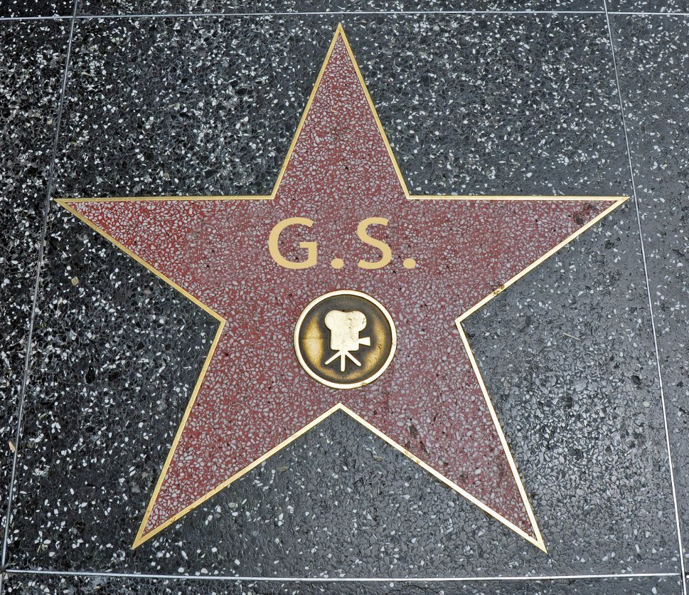 Vi starete ancora chiedendo chi è il presentatore della serata...chi è il grande artista di Hollywood presente a Istrana per la finale della 20° edizione del Fiaticorti Film Festival!
Beh...per il momento possiamo svelare solo le iniziali...
#fiaticorti #hollywood #festival