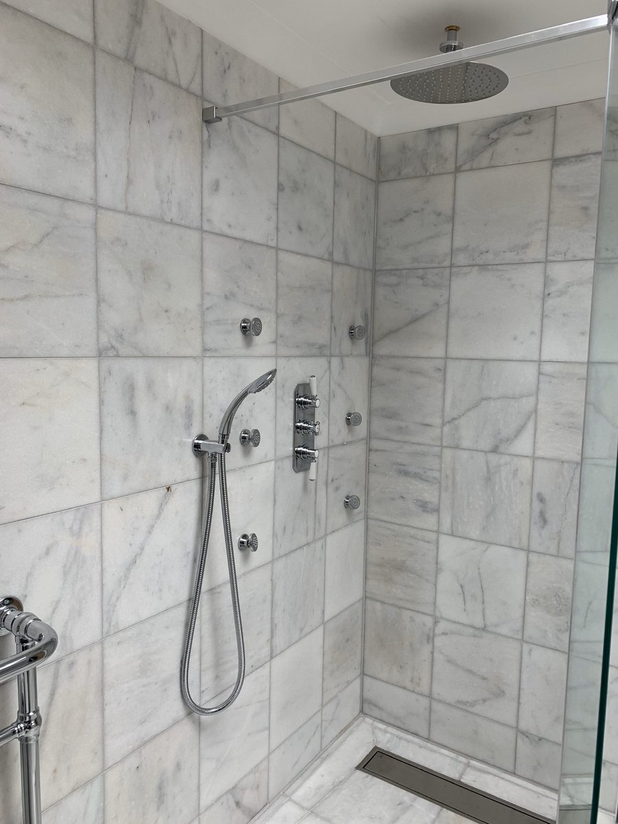 SuffolkTiling's tweet photo. Loved laying these stunningly classy Carrara Marble tiles recently in two wetrooms  #suffolktiling #tiling #suffolkprotiling #tiles #wetroom #wetrooms #bathroominstallation #carraramarble #marble #marbletile #marbletiles https://t.co/GJERJYnFhw https://t.co/QaRj4SbWB4
