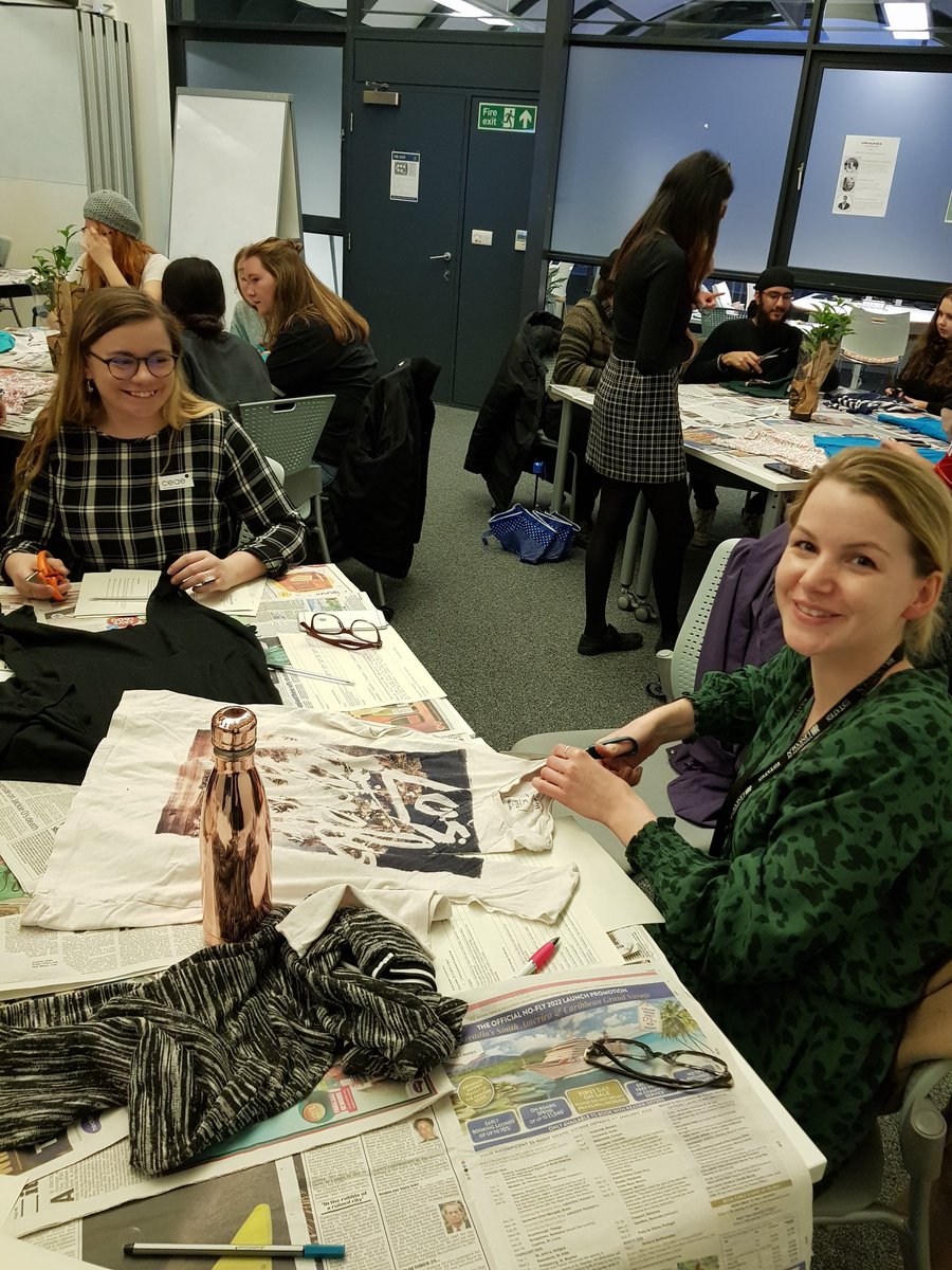 ClaudiaSima2's tweet photo. Lucy King and @rebeccakforster having a bit of fun making a grocery  out of a tshirt #lincolneco @UoLBusiness @UoLtourismevent https://t.co/6aZ92zXMAv