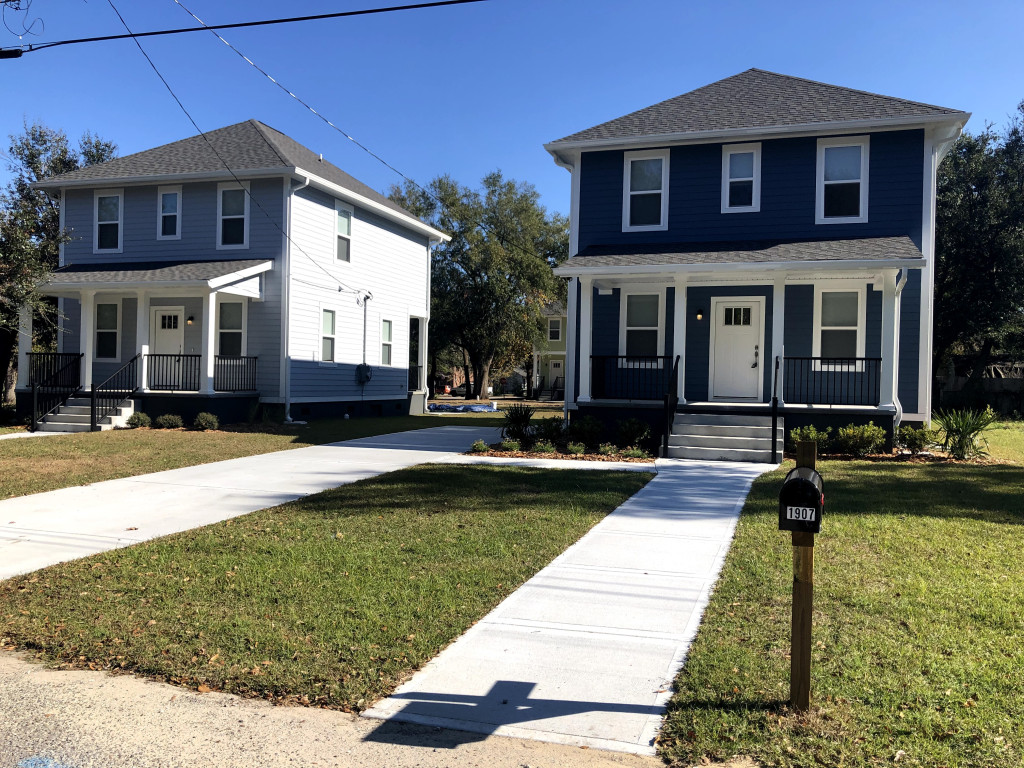 Thankful For Our Community delpinocustomhomes.com/2019/11/27/tha…