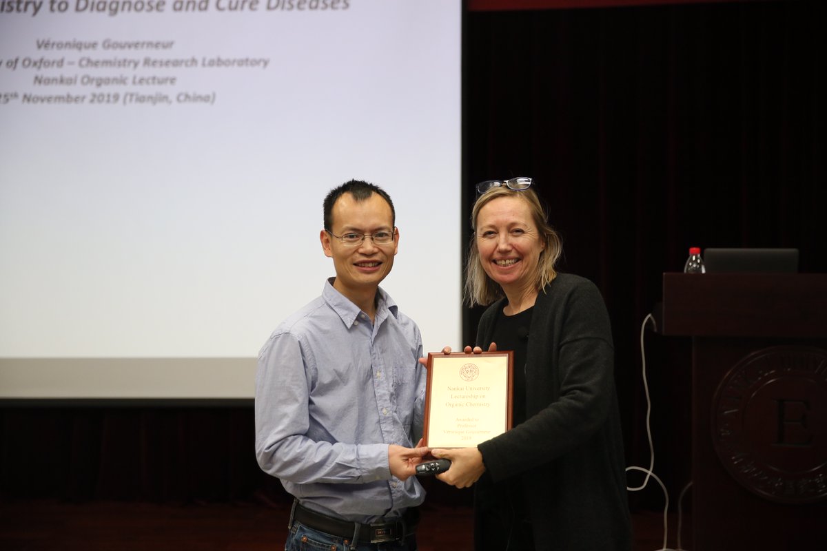 Veronique was in Nankai University this week where she gave 'The Nankai Organic Chemistry Lectureship'!